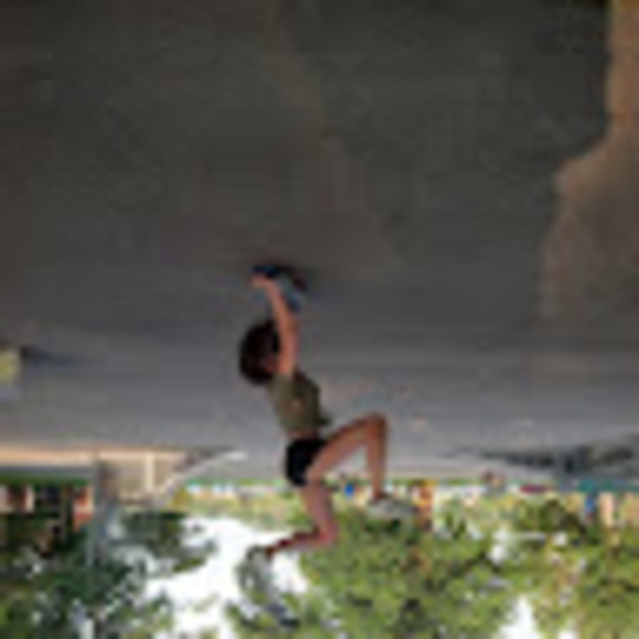 Meet your Posher, Courtney - Picture 1 of 1